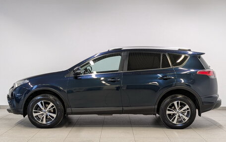 Toyota RAV4, 2018 год, 2 850 000 рублей, 8 фотография