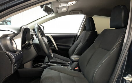 Toyota RAV4, 2018 год, 2 850 000 рублей, 20 фотография