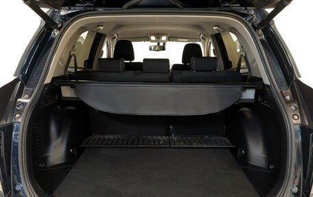 Toyota RAV4, 2018 год, 2 850 000 рублей, 10 фотография