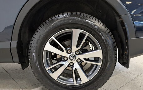 Toyota RAV4, 2018 год, 2 850 000 рублей, 18 фотография