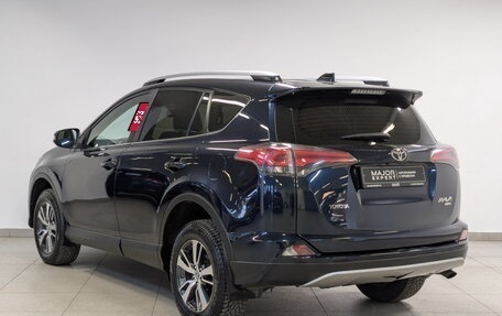 Toyota RAV4, 2018 год, 2 850 000 рублей, 7 фотография