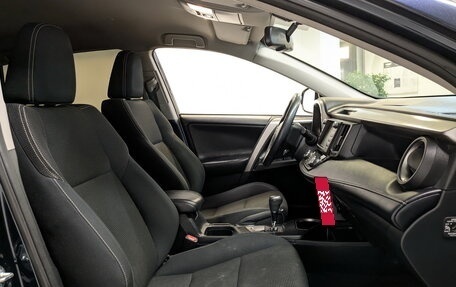 Toyota RAV4, 2018 год, 2 850 000 рублей, 23 фотография