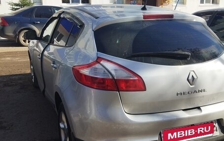 Renault Megane III, 2011 год, 780 000 рублей, 3 фотография