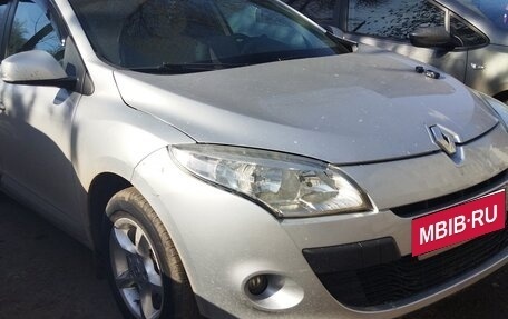 Renault Megane III, 2011 год, 780 000 рублей, 2 фотография