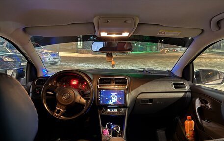 Volkswagen Polo VI (EU Market), 2013 год, 670 000 рублей, 11 фотография