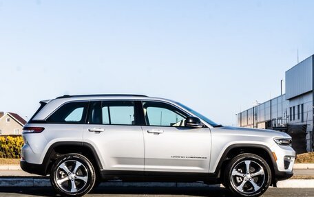 Jeep Grand Cherokee, 2023 год, 7 990 000 рублей, 5 фотография
