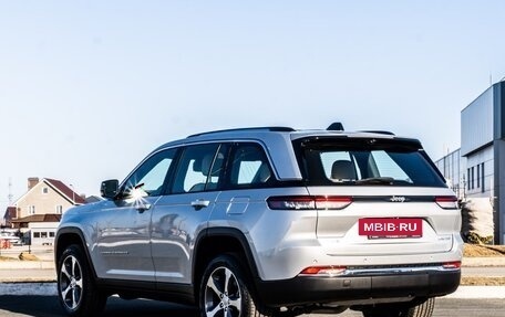 Jeep Grand Cherokee, 2023 год, 7 990 000 рублей, 4 фотография