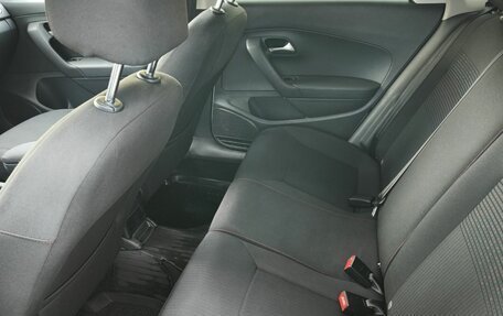 Volkswagen Polo VI (EU Market), 2017 год, 1 024 920 рублей, 21 фотография