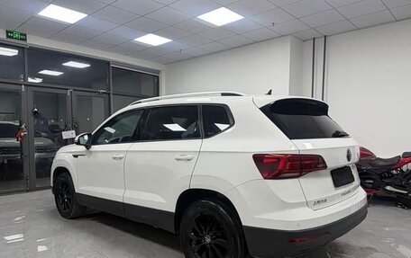 Volkswagen Tharu, 2022 год, 1 800 021 рублей, 9 фотография