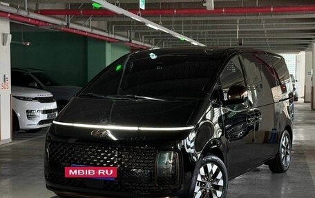 Hyundai Staria, 2023 год, 9 190 000 рублей, 2 фотография