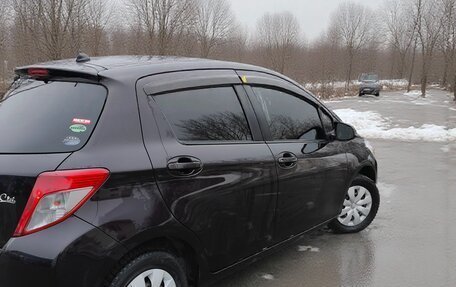 Toyota Vitz, 2012 год, 790 000 рублей, 4 фотография