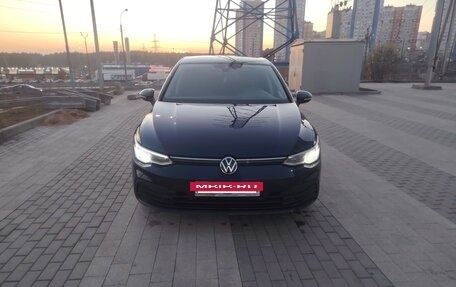 Volkswagen Golf VIII, 2021 год, 1 730 000 рублей, 8 фотография
