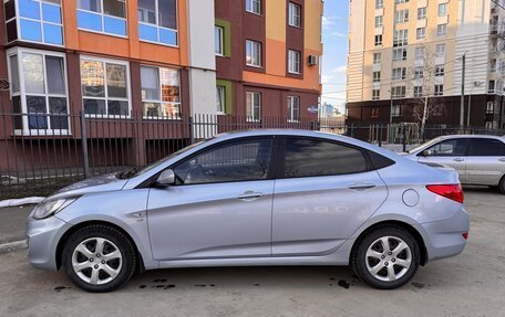 Hyundai Solaris II рестайлинг, 2012 год, 770 000 рублей, 5 фотография