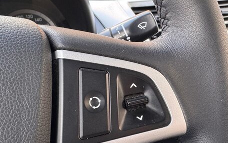 Hyundai Solaris II рестайлинг, 2012 год, 770 000 рублей, 12 фотография