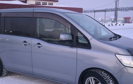 Nissan Serena III, 2010 год, 1 139 999 рублей, 5 фотография