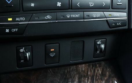 Toyota Camry, 2016 год, 2 560 000 рублей, 18 фотография