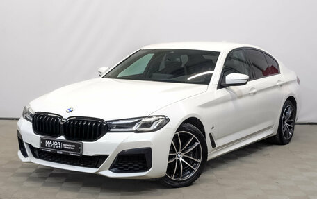 BMW 5 серия, 2022 год, 5 300 000 рублей, 1 фотография