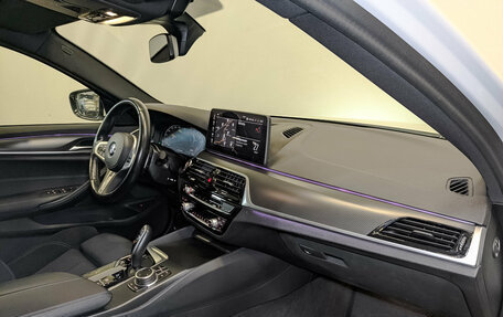 BMW 5 серия, 2022 год, 5 300 000 рублей, 11 фотография