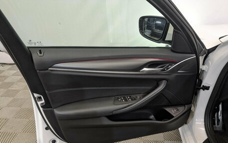 BMW 5 серия, 2022 год, 5 300 000 рублей, 19 фотография