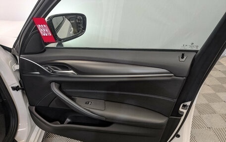 BMW 5 серия, 2022 год, 5 300 000 рублей, 24 фотография