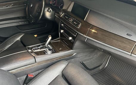 BMW 7 серия, 2015 год, 2 050 000 рублей, 8 фотография