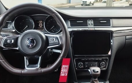 Skoda Superb III рестайлинг, 2009 год, 1 400 000 рублей, 14 фотография