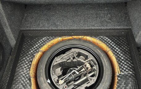 Skoda Superb III рестайлинг, 2009 год, 1 400 000 рублей, 23 фотография