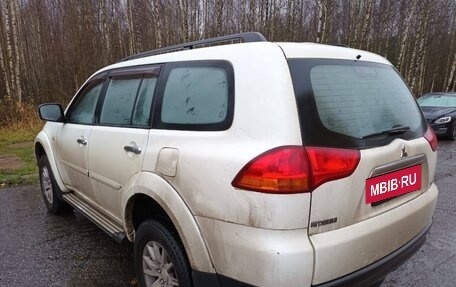 Mitsubishi Pajero Sport II рестайлинг, 2012 год, 2 077 000 рублей, 4 фотография