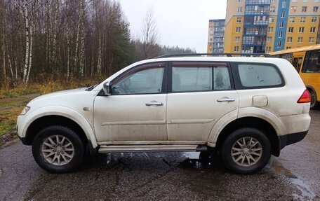 Mitsubishi Pajero Sport II рестайлинг, 2012 год, 2 077 000 рублей, 9 фотография