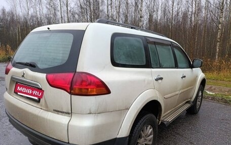 Mitsubishi Pajero Sport II рестайлинг, 2012 год, 2 077 000 рублей, 5 фотография