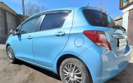 Toyota Vitz, 2014 год, 850 000 рублей, 4 фотография