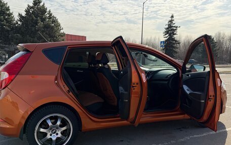 Hyundai Solaris II рестайлинг, 2015 год, 1 150 000 рублей, 7 фотография