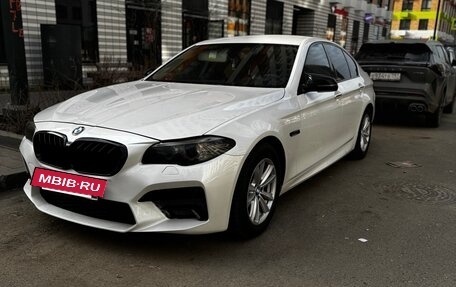 BMW 5 серия, 2016 год, 2 100 000 рублей, 2 фотография