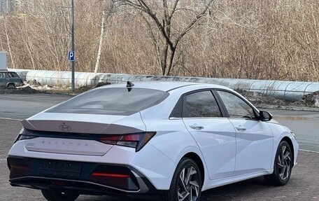 Hyundai Elantra, 2023 год, 1 890 000 рублей, 3 фотография