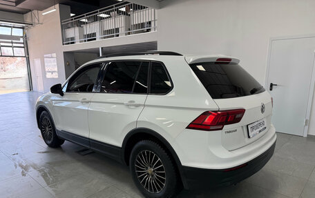 Volkswagen Tiguan II, 2017 год, 2 000 000 рублей, 4 фотография