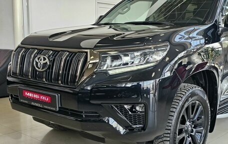 Toyota Land Cruiser Prado 150 рестайлинг 2, 2021 год, 6 949 000 рублей, 3 фотография