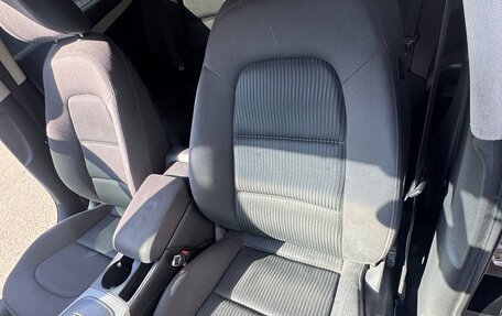 Audi A4, 2010 год, 1 100 000 рублей, 10 фотография