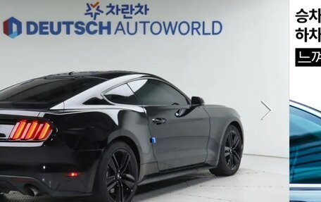 Ford Mustang VI рестайлинг, 2017 год, 4 200 000 рублей, 11 фотография