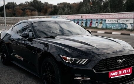 Ford Mustang VI рестайлинг, 2017 год, 4 200 000 рублей, 15 фотография