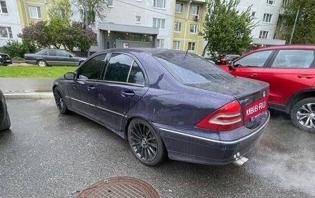 Mercedes-Benz C-Класс, 2002 год, 380 000 рублей, 6 фотография