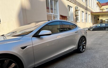 Tesla Model S I, 2012 год, 1 950 000 рублей, 7 фотография