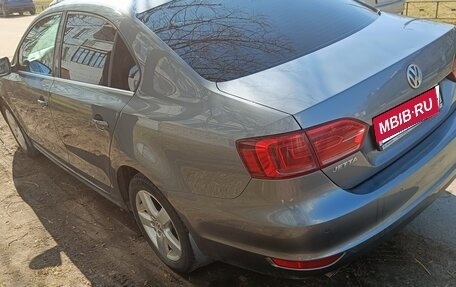 Volkswagen Jetta VI, 2014 год, 1 200 000 рублей, 6 фотография