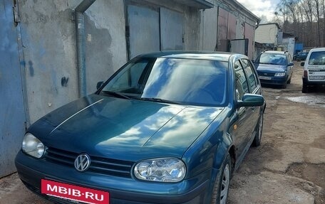 Volkswagen Golf IV, 1999 год, 300 000 рублей, 3 фотография