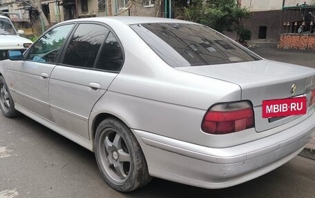 BMW 5 серия, 1999 год, 520 000 рублей, 4 фотография