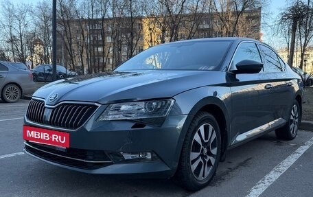 Skoda Superb III рестайлинг, 2016 год, 1 270 000 рублей, 4 фотография