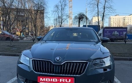 Skoda Superb III рестайлинг, 2016 год, 1 270 000 рублей, 3 фотография