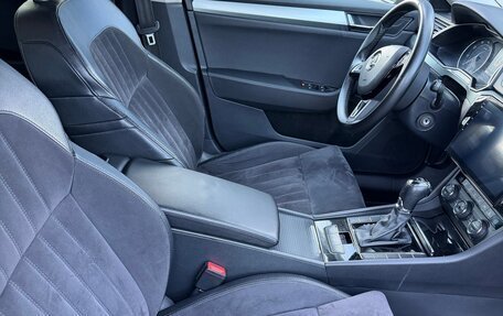 Skoda Superb III рестайлинг, 2016 год, 1 270 000 рублей, 20 фотография