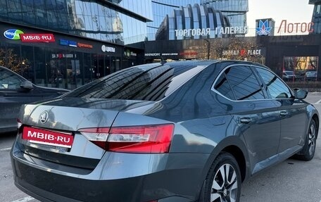 Skoda Superb III рестайлинг, 2016 год, 1 270 000 рублей, 30 фотография