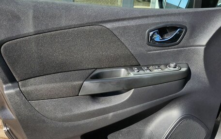 Renault Kaptur I рестайлинг, 2018 год, 1 740 000 рублей, 5 фотография