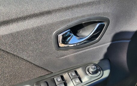 Renault Kaptur I рестайлинг, 2018 год, 1 740 000 рублей, 6 фотография